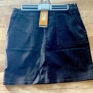 Black size 8 prana denim look athletic skirt